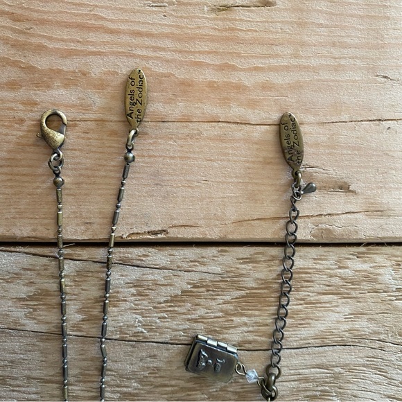 Angels of the Zodiac Aries set - Picture 6 of 11